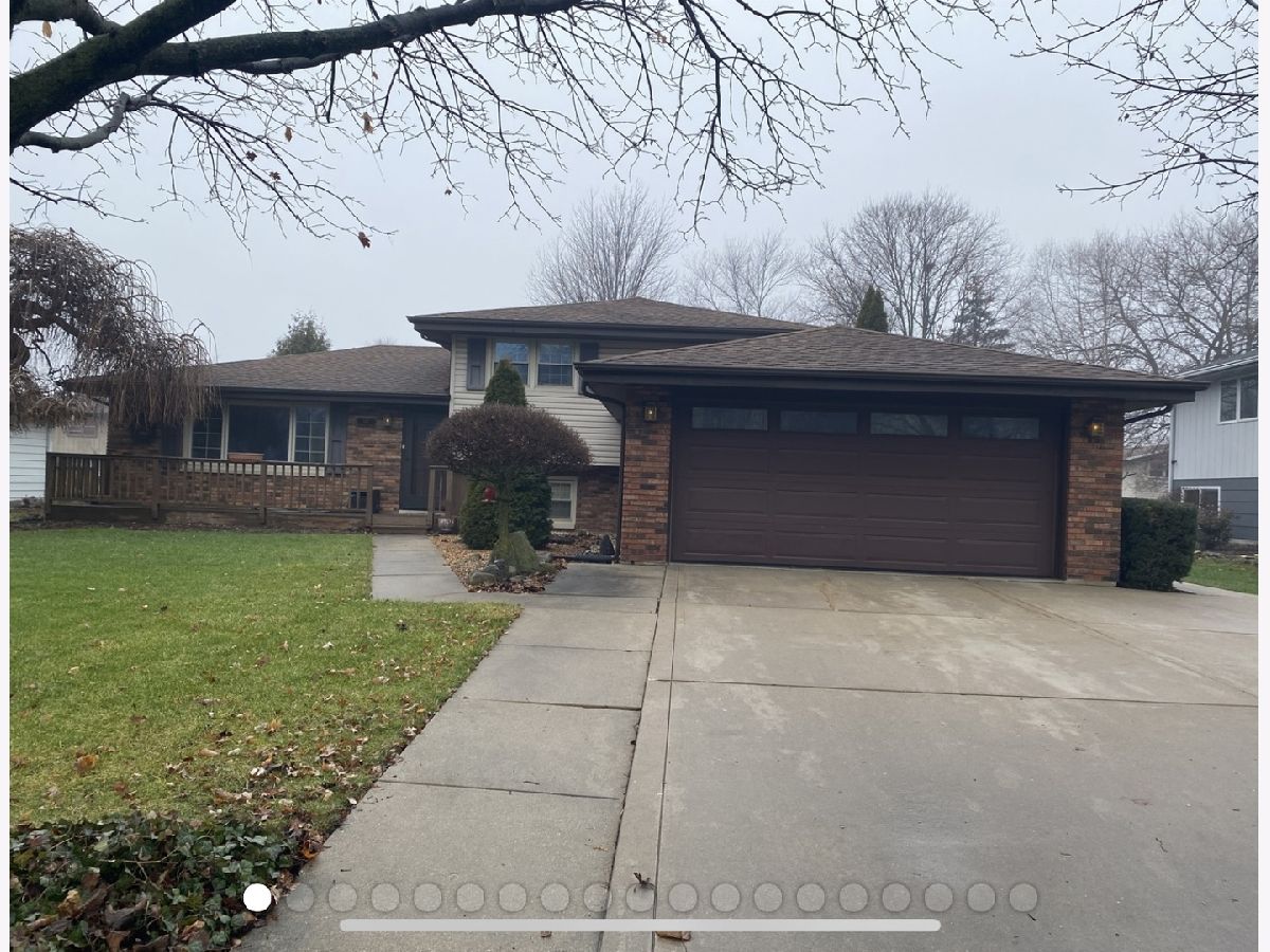  Rented Shorewood Illinois, 525 Shorewood