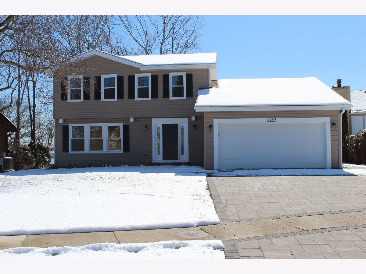 Homes Sold Americana Heights Lindenhurst Illinois, 2265 Federal