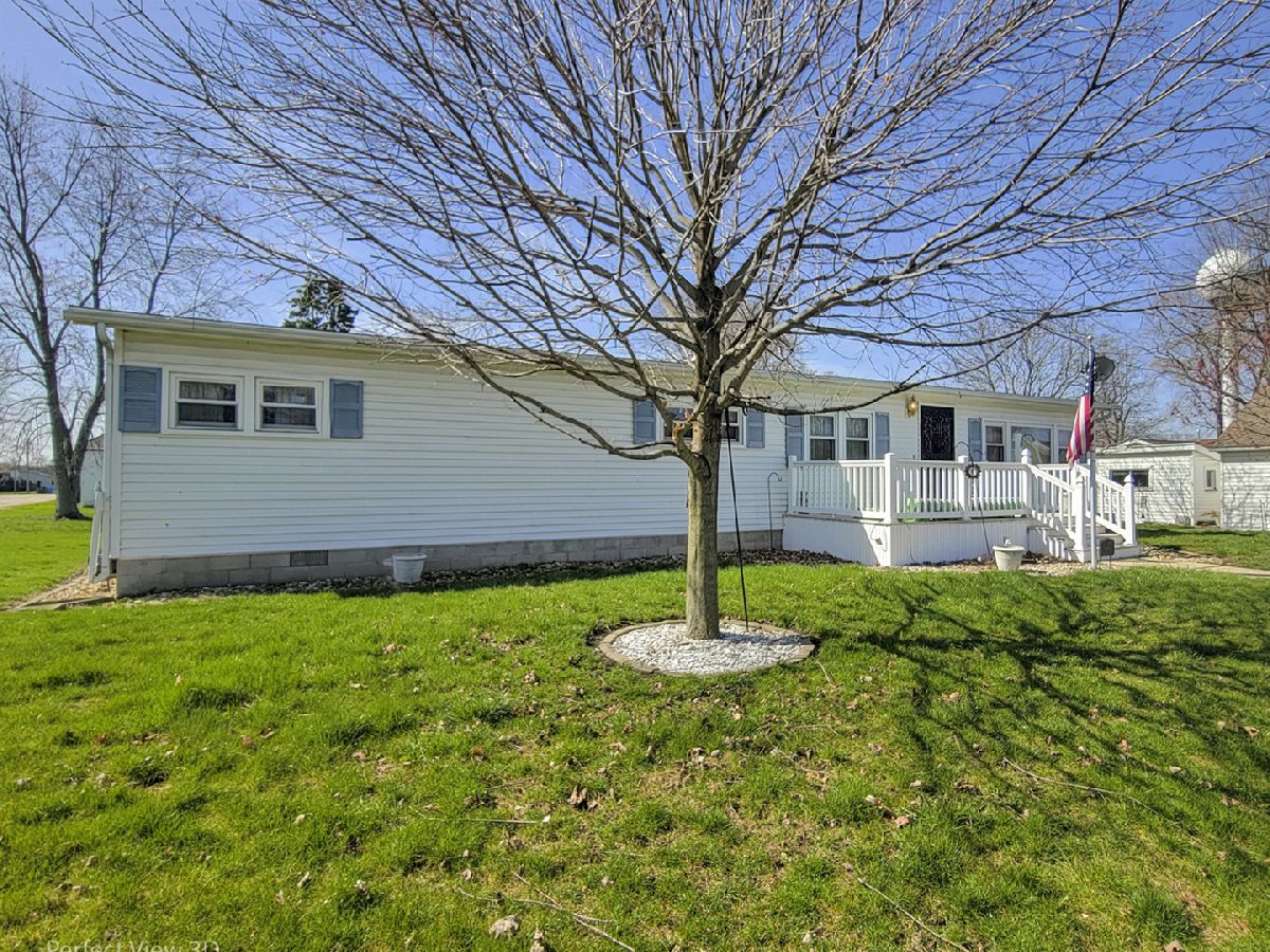  Sold South Wilmington Illinois, 225 Lynn