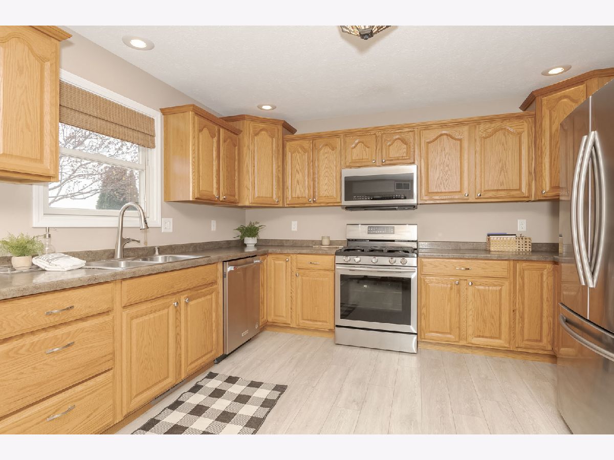 313 Burcham Drive, Leroy, Illinois 61752 MLS 12022800 WinterCohen