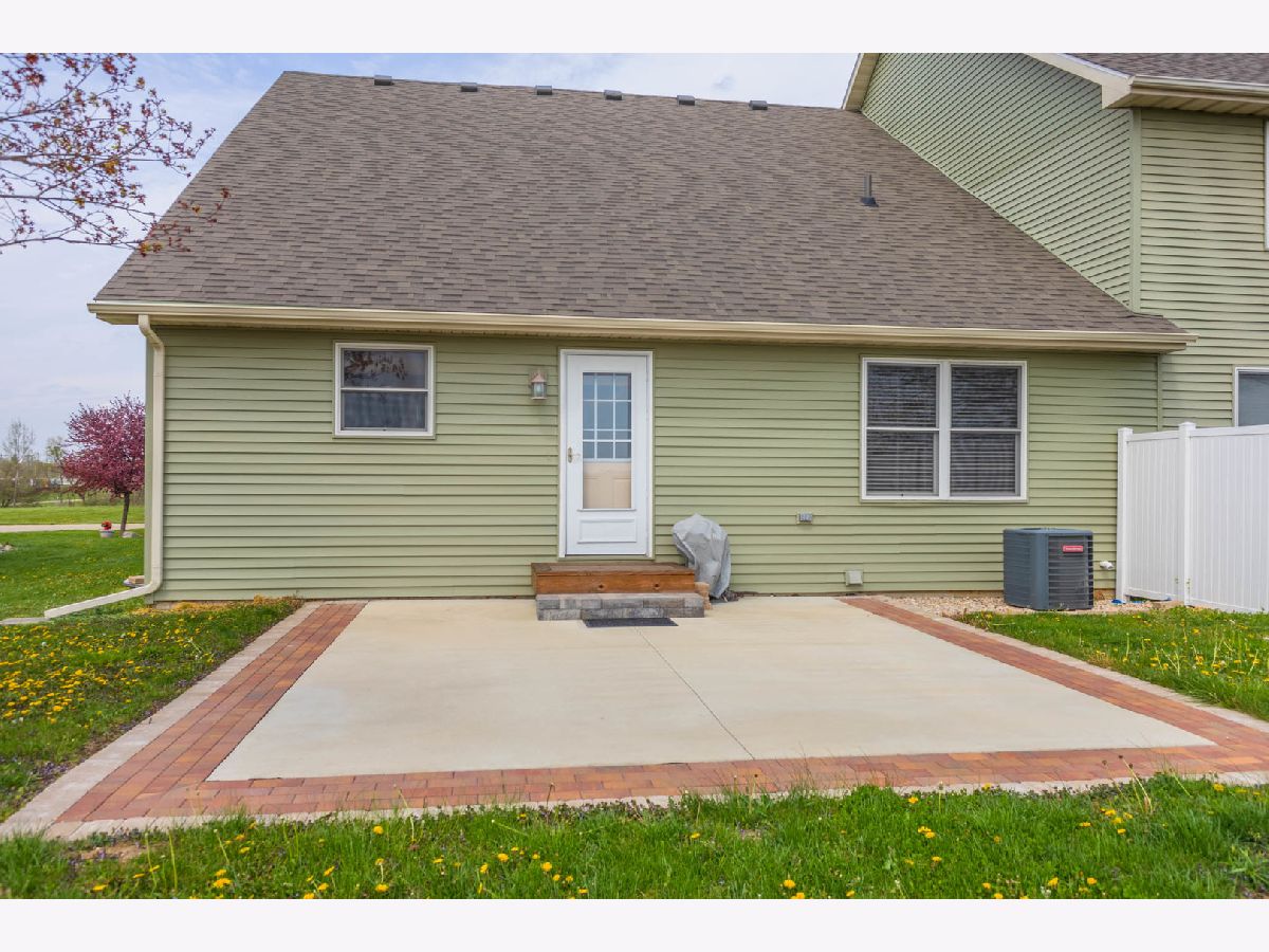 313 Burcham Drive, Leroy, Illinois 61752 MLS 12022800 WinterCohen