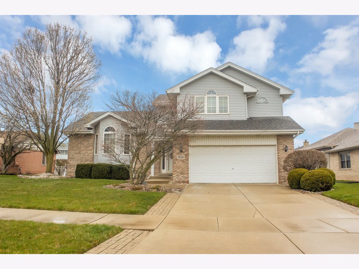 Homes Sold Fairmont Village Tinley Park Illinois, 7638 Hanover