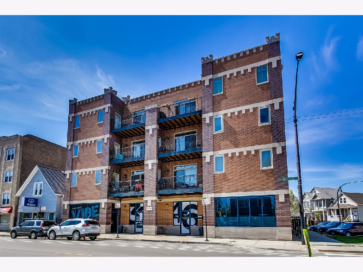 Condos & Townhomes & Homes Sold Avondale Estates Chicago Illinois, 3223 Francisco