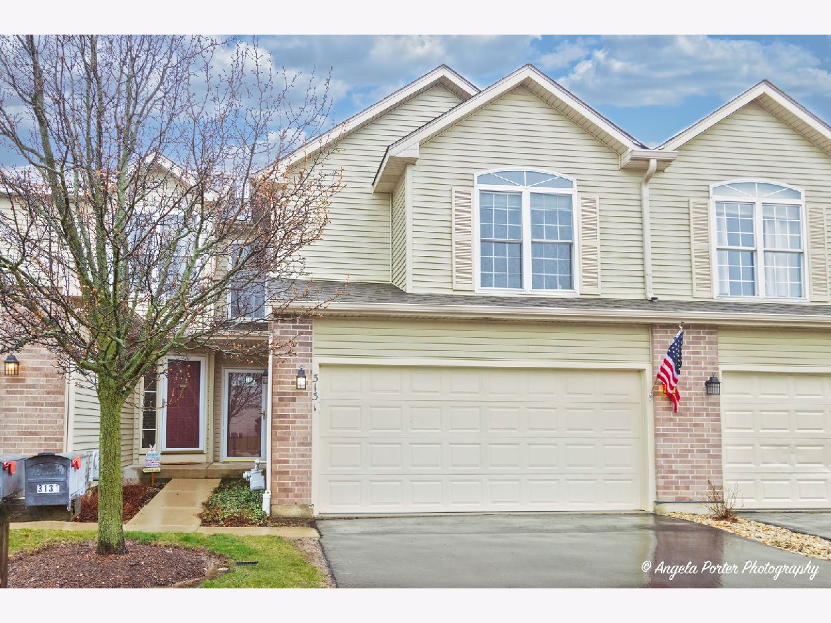Townhomes & Condos Sold Timber Trails Mchenry Illinois, 3131 Cypress