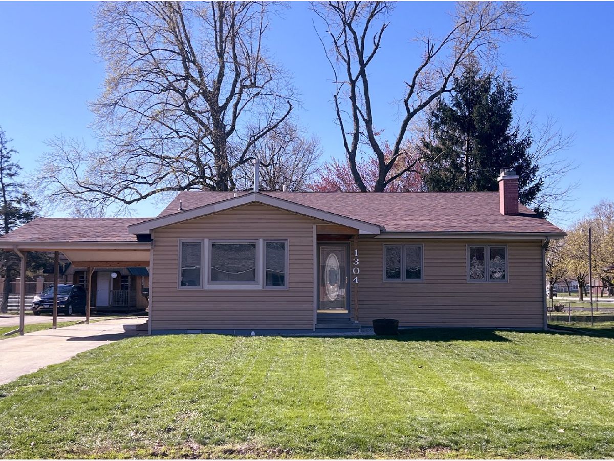 Homes Sold East Lawn Rantoul Illinois, 1304 Kenneth