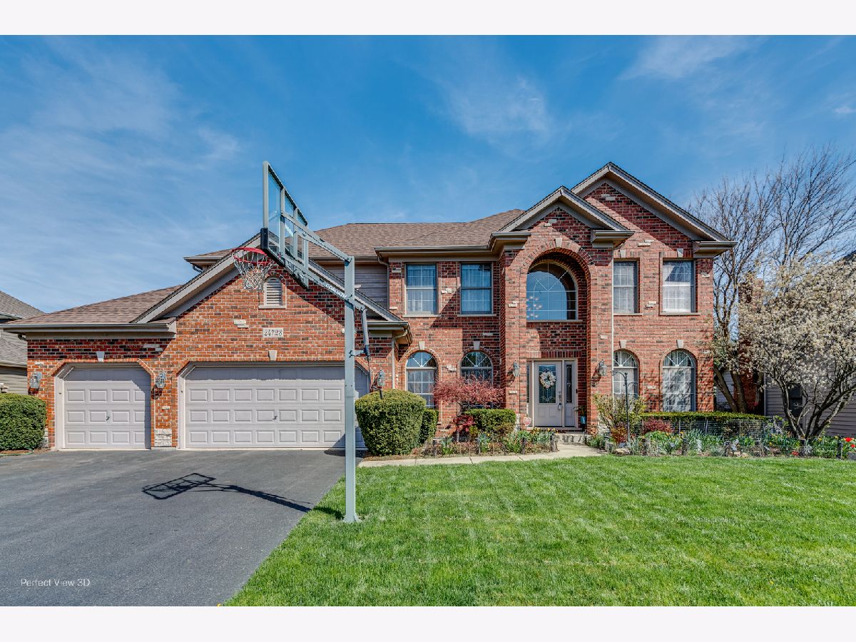 Homes Sold Reserve At Century Trace Plainfield Illinois, 24728 Liberty