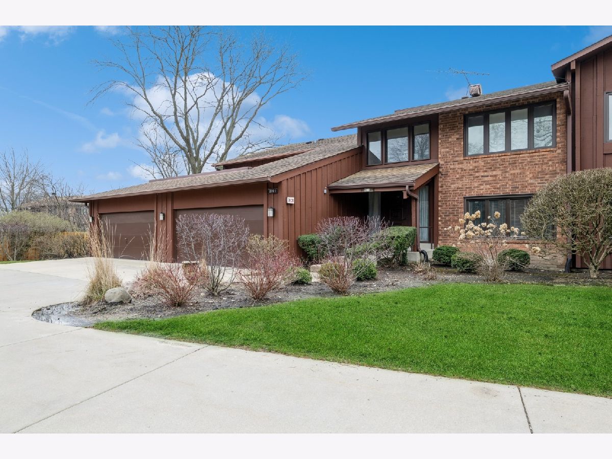 Condominiums & Homes Sold Ville Du Parc Northbrook Illinois, 3101 Toulon