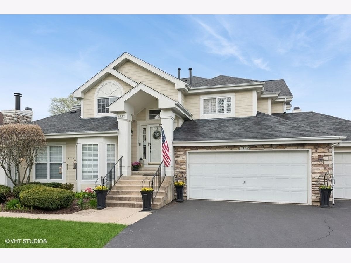 Townhomes & Condos Sold Georgetown Batavia Illinois, 1322 Clybourne