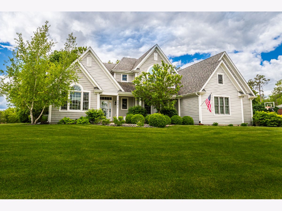 Homes Sold Falcon Heights Salem Wisconsin, 25811 91st