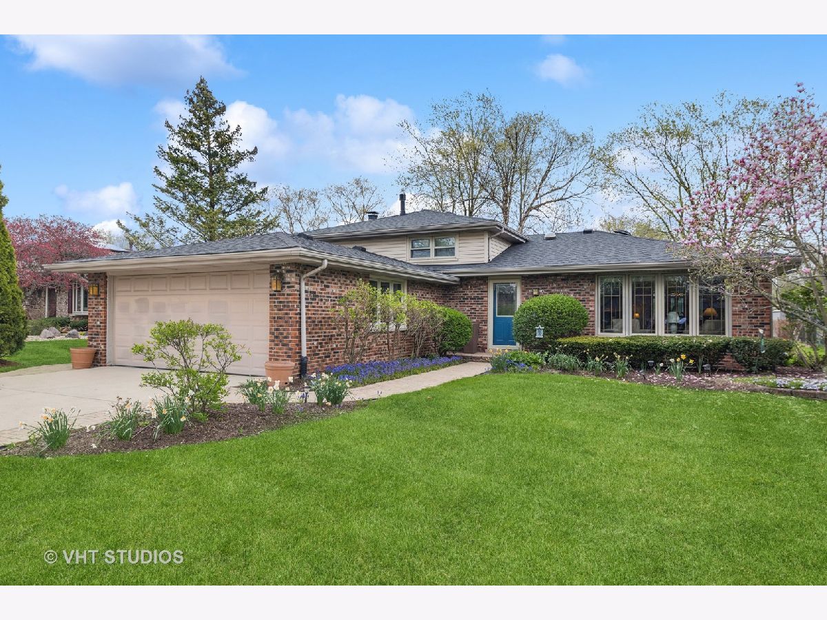 Homes Sold Rosehill Estates Downers Grove Illinois, 9S205 Kearney
