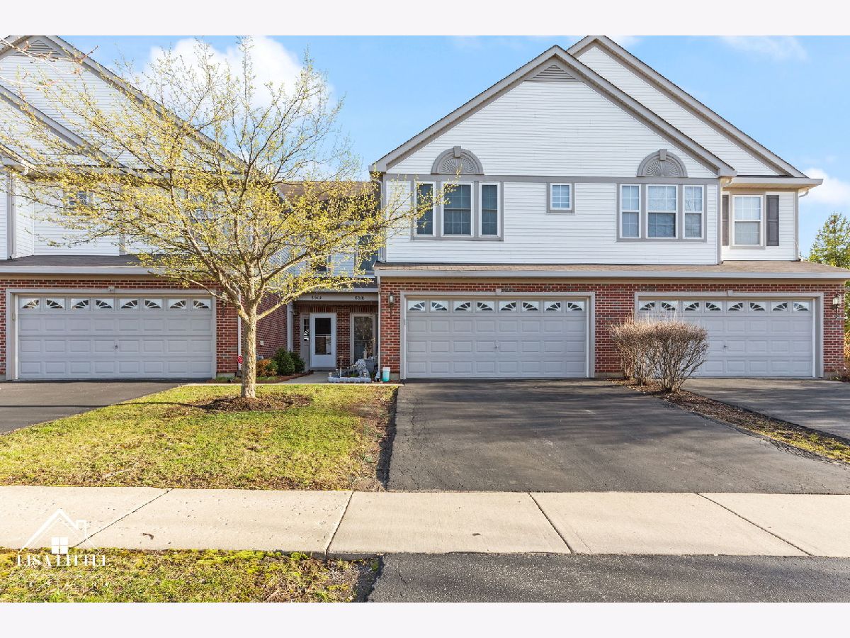 Homes & Townhomes Sold Windsor Ridge Joliet Illinois, 8516 Foxborough