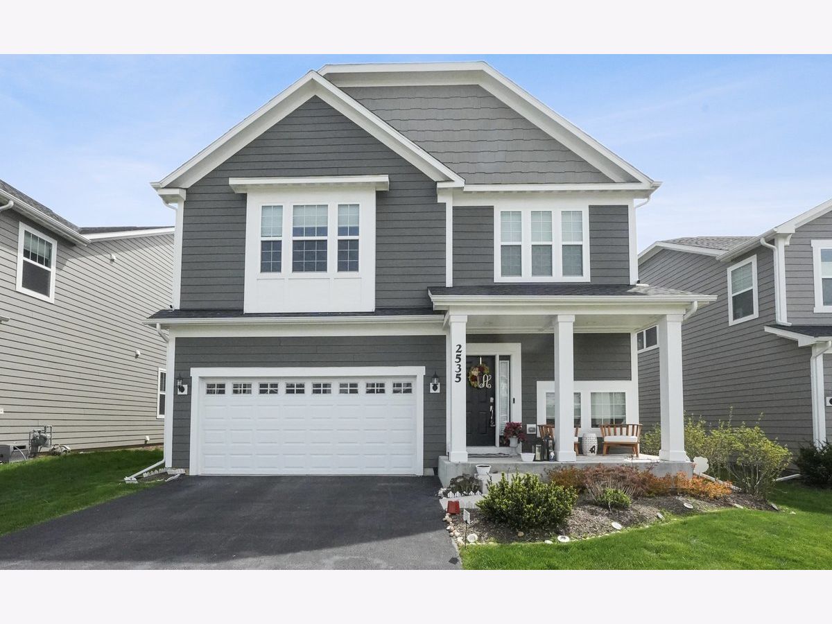 Homes Sold Hobson Hill Woodridge Illinois, 2535 Leander