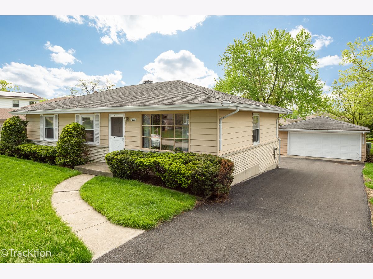 Homes Rented Newfield Manor Westmont Illinois, 227 Robinson