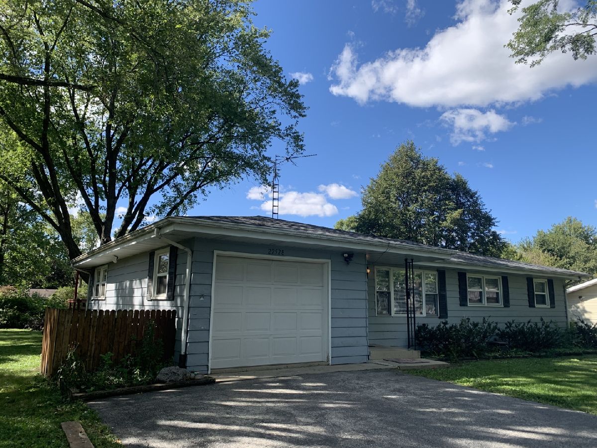 Rented Channahon Illinois, 22528 Joseph