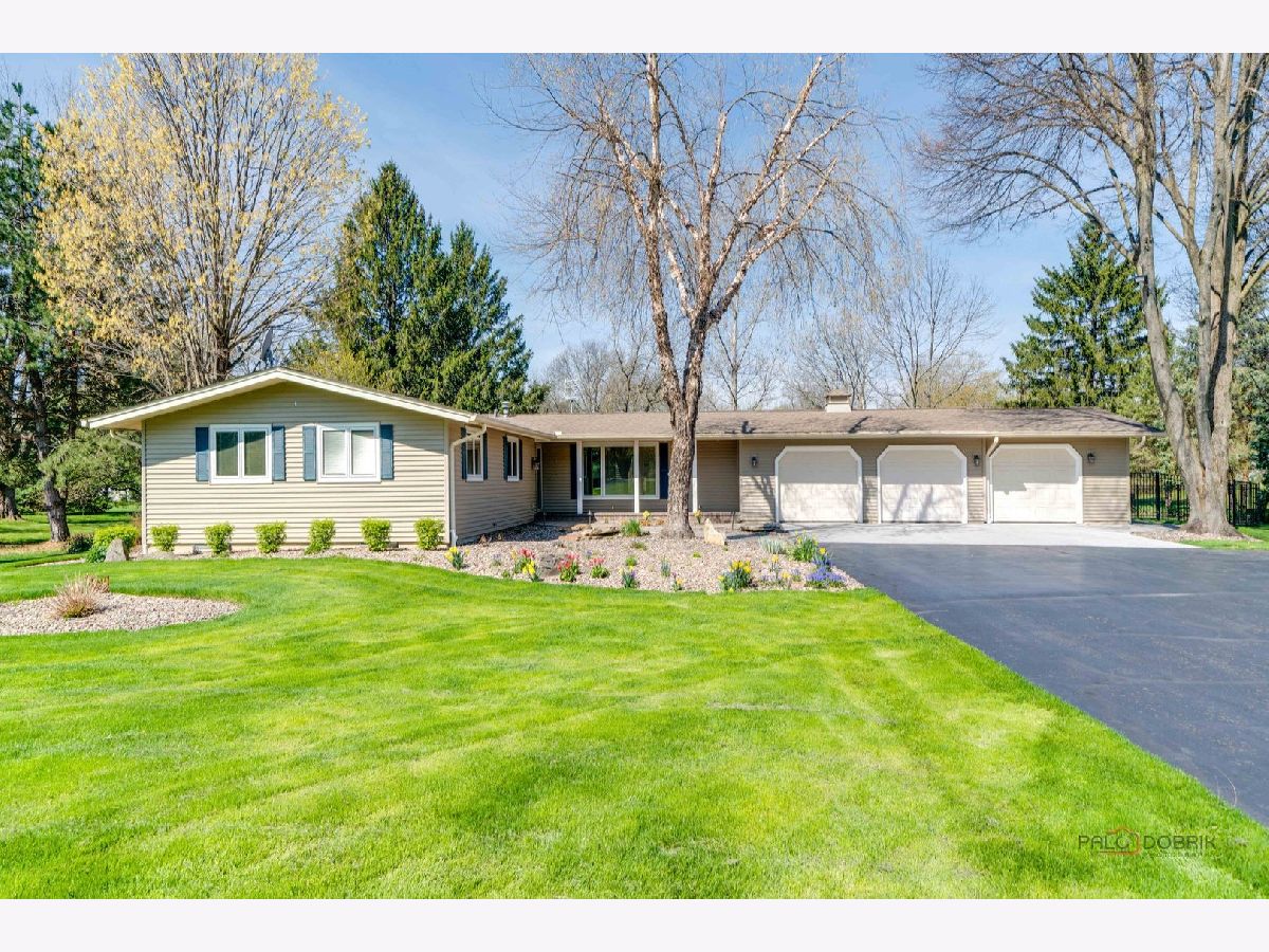 Homes Sold Shannonwood Woodstock Illinois, 111 Shannon