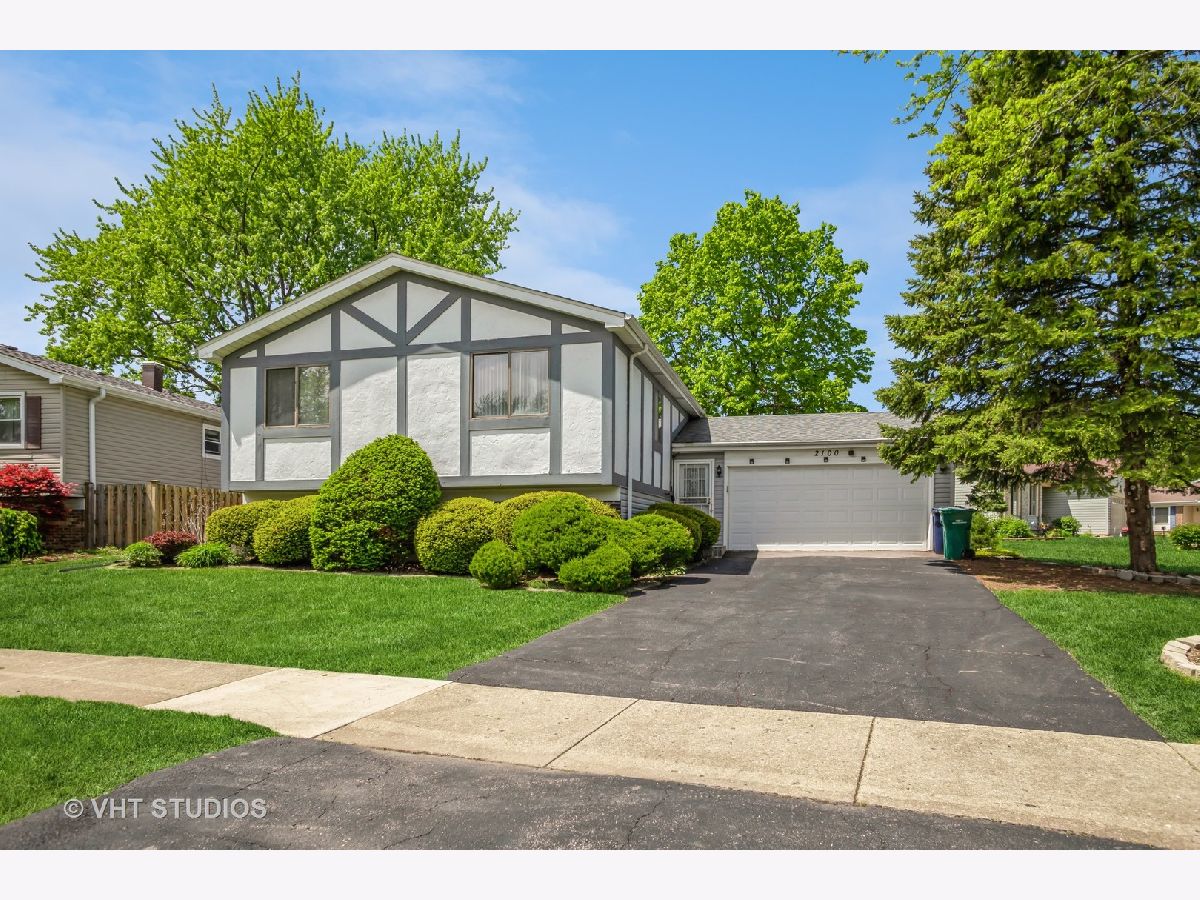 Homes Sold Foxworth Lombard Illinois, 2100 Lloyd