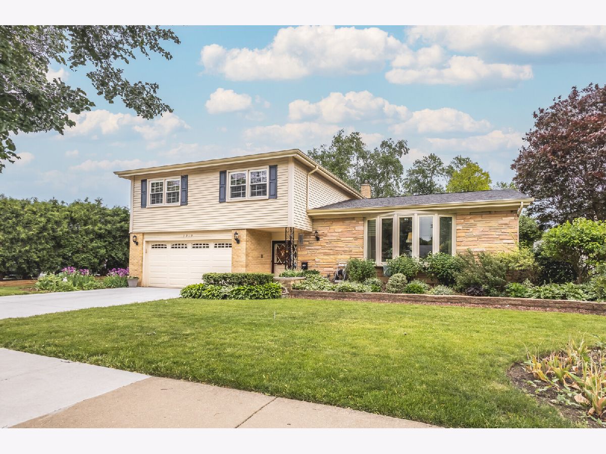 Homes Sold Westgate Arlington Heights Illinois, 1219 Grove