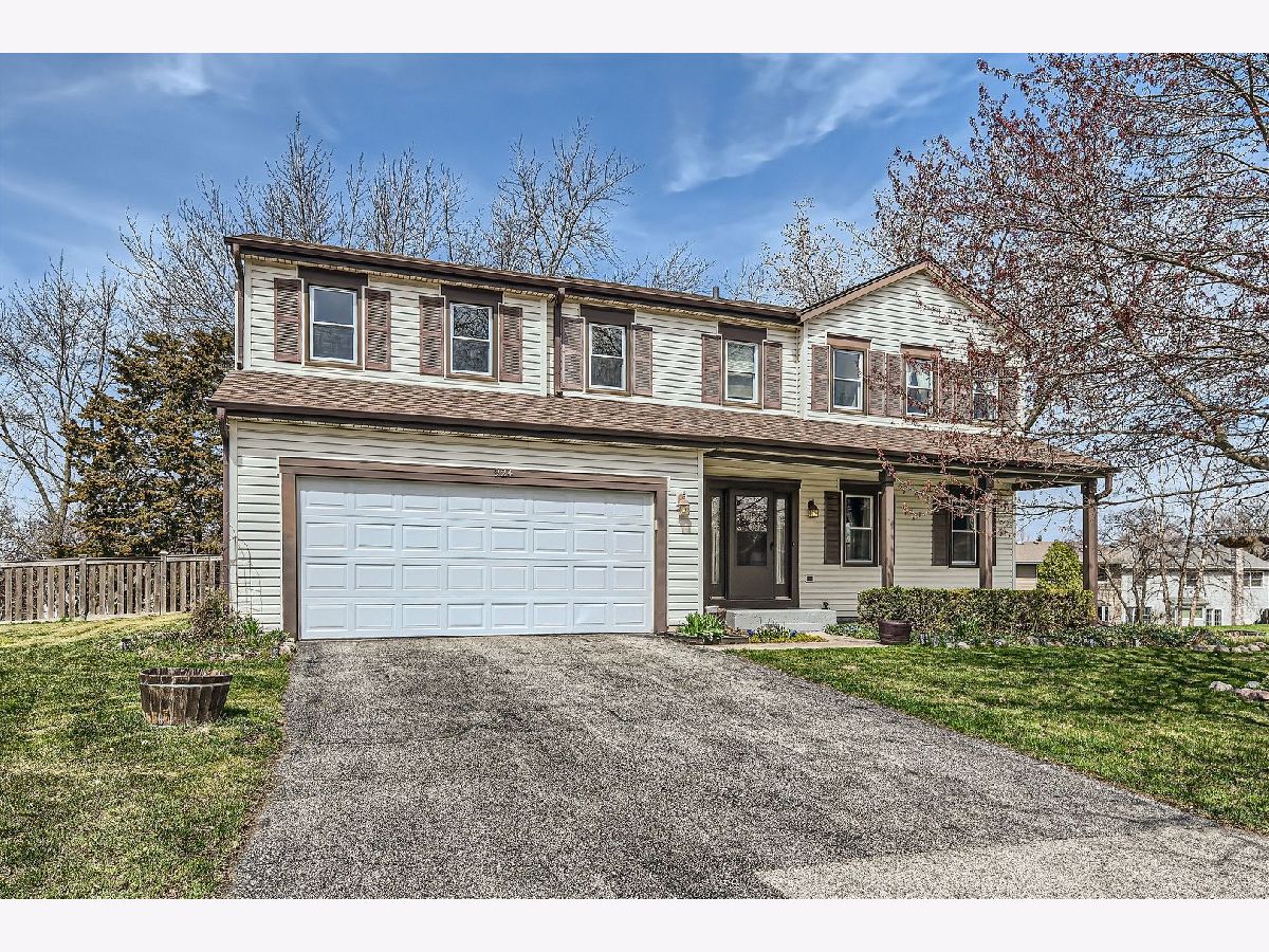 Townhomes & Condos & Homes Sold Summit Place Schaumburg Illinois, 924 Tracy