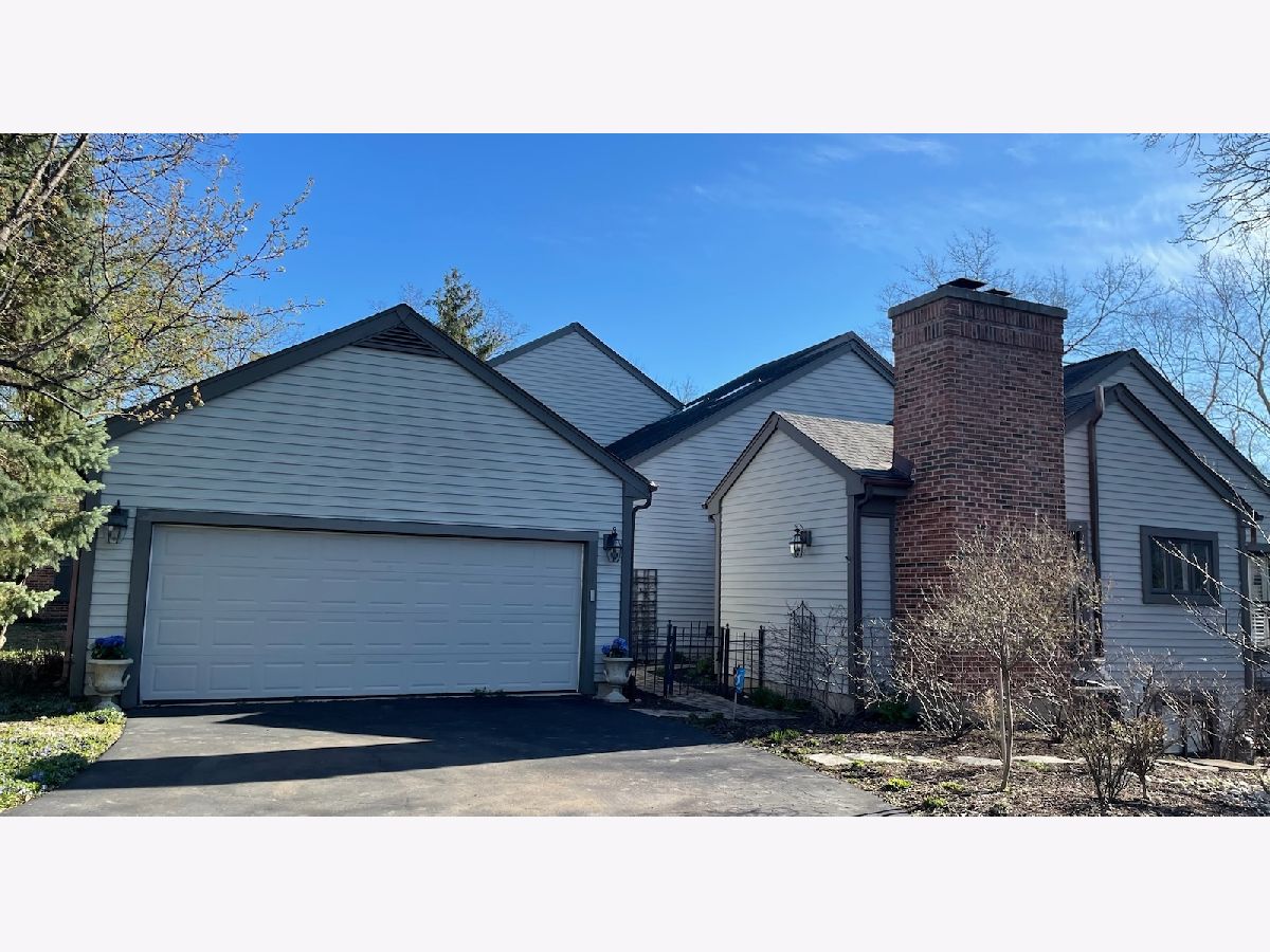 Townhomes Sold Armour Woods Lake Bluff Illinois, 80 Warrington