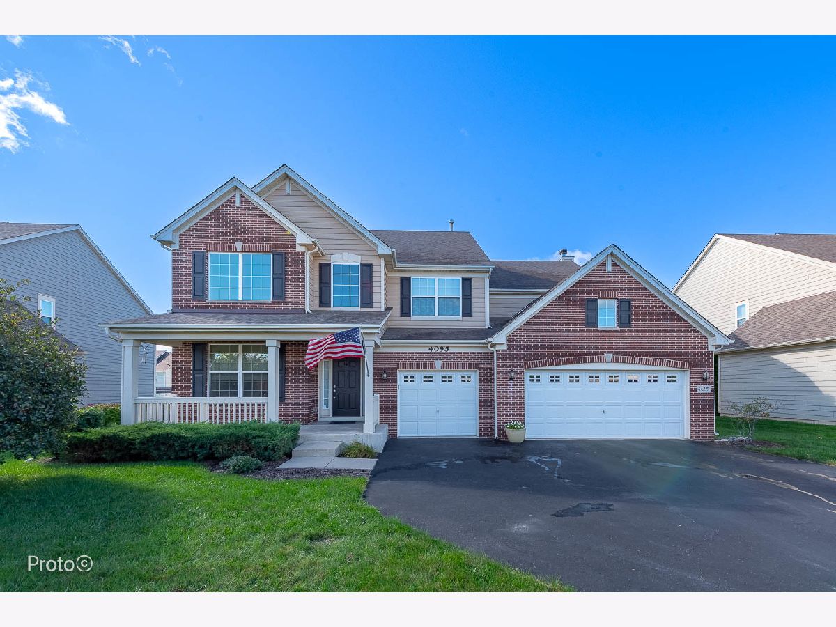 Homes & Townhomes Sold Cedar Grove Elgin Illinois, 4095 Pompton