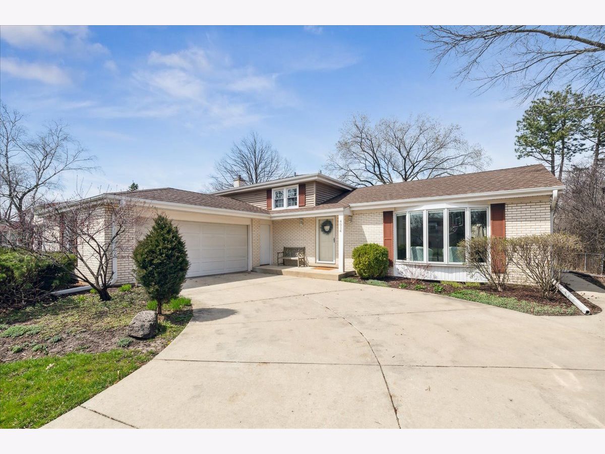 Homes Sold Willows Northbrook Illinois, 4014 Carousel