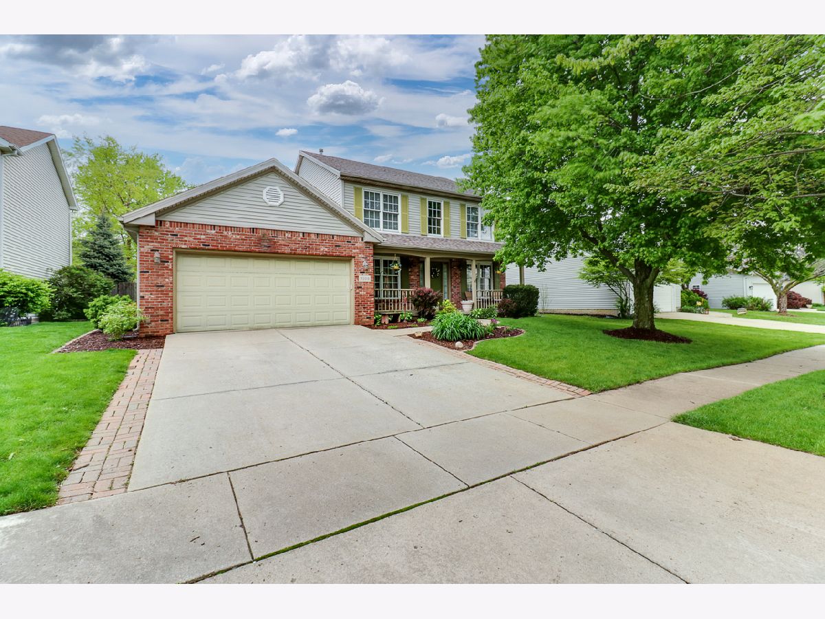 Homes & Condos & Townhomes Sold Eagle Creek Bloomington Illinois, 3108 Copper Creek