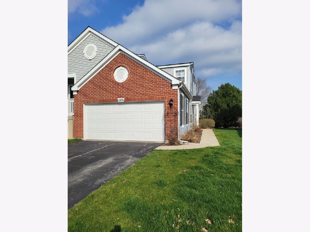 Townhomes & Condos & Homes Rented Hampton Glen Plainfield Illinois, 1400 Westhampton