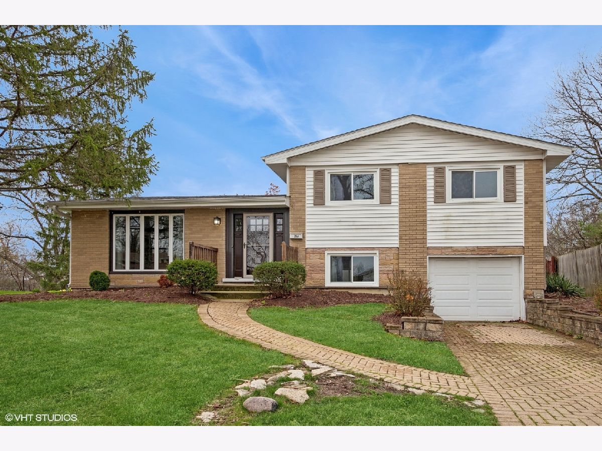 Homes Rented Lombard Meadows Lombard Illinois, 753 Magnolia