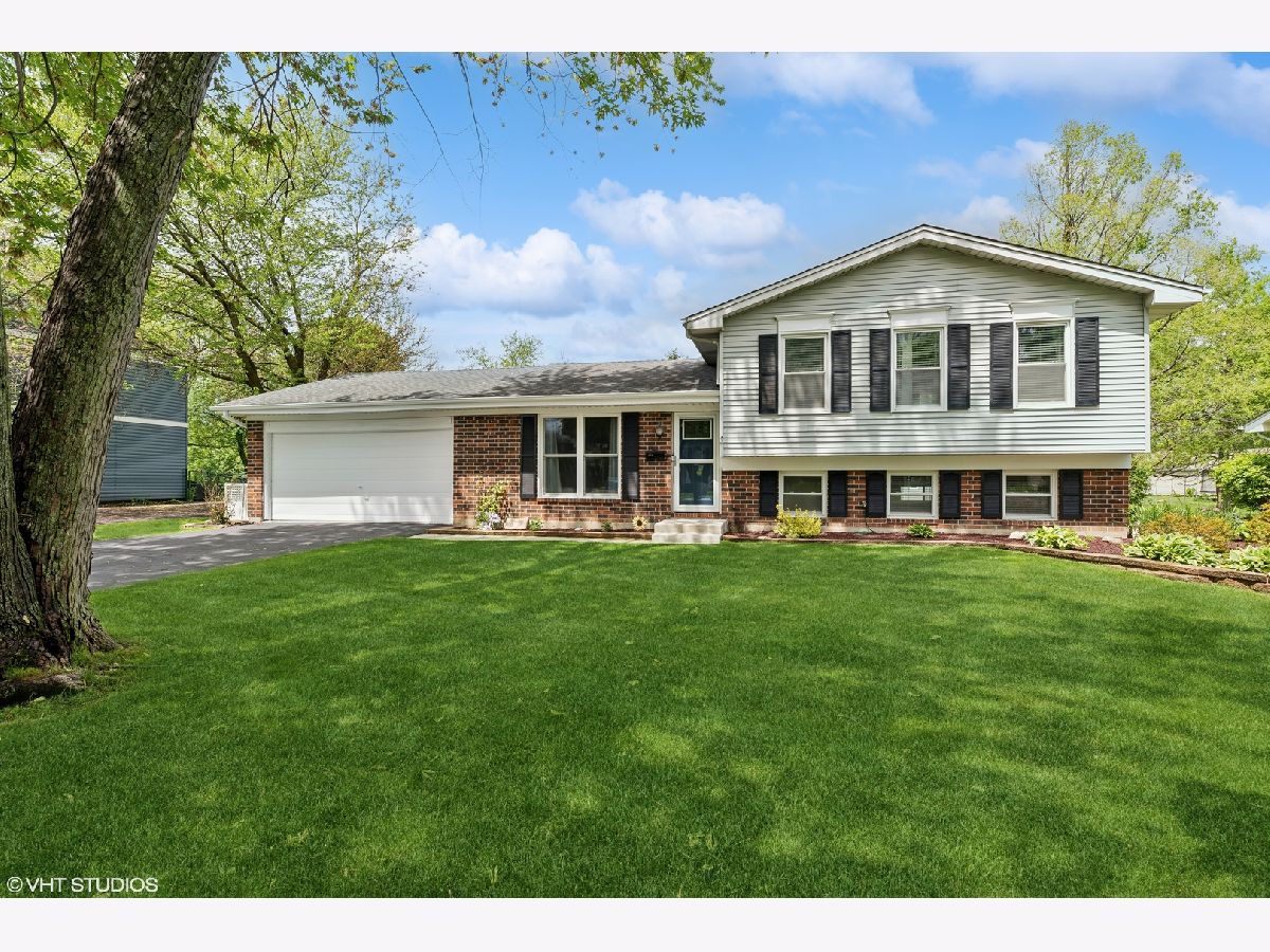 Homes Sold Willow Creek Roselle Illinois, 466 Dee