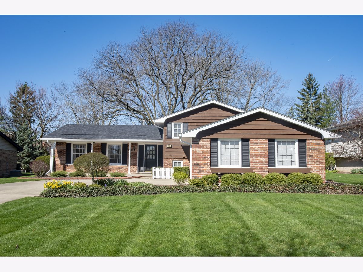 Homes Sold Knottingham Downers Grove Illinois, 7616 Rohrer