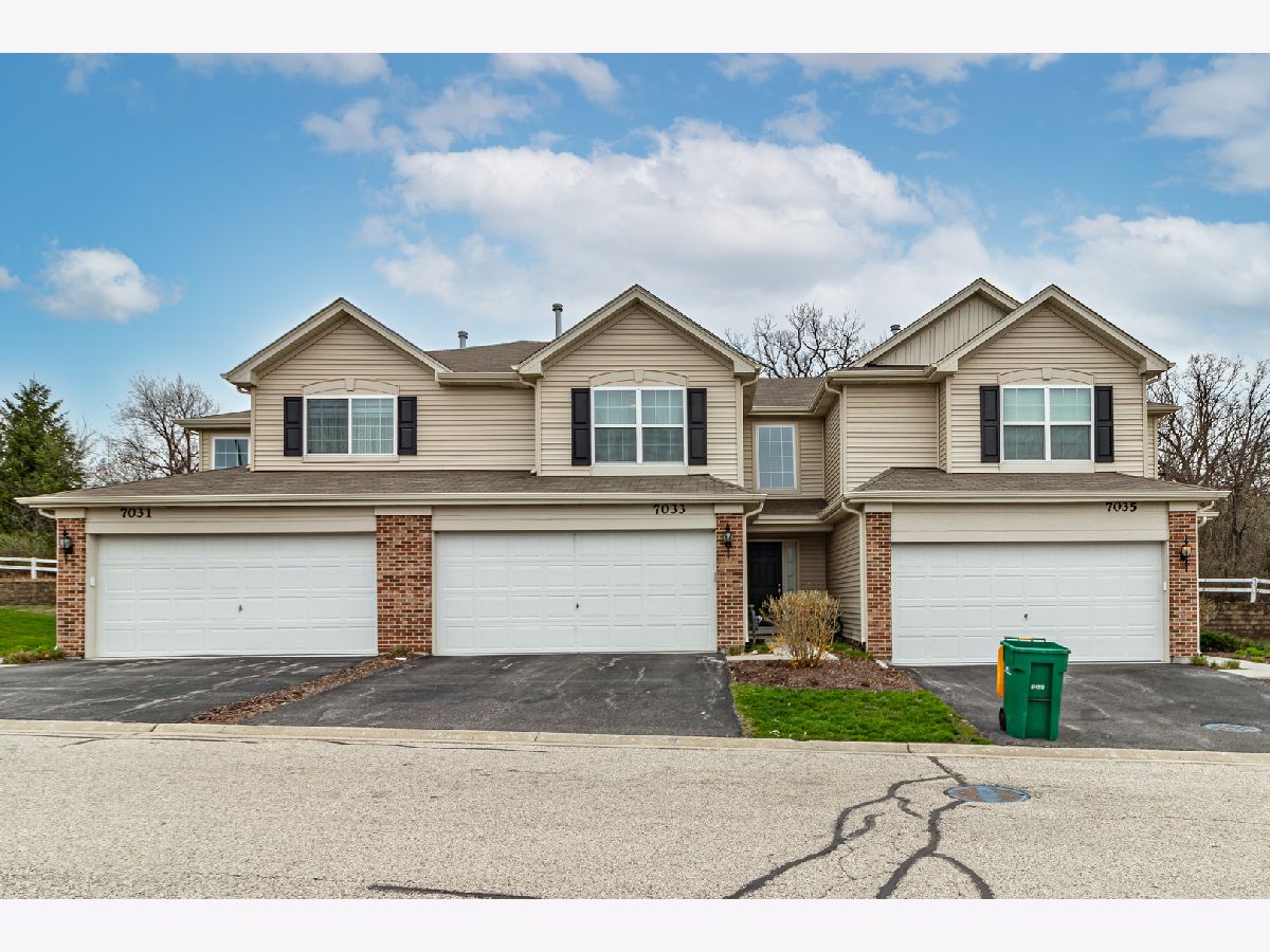 Townhomes Sold Country Club Hills Fox Lake Illinois, 7033 Country Club Hills