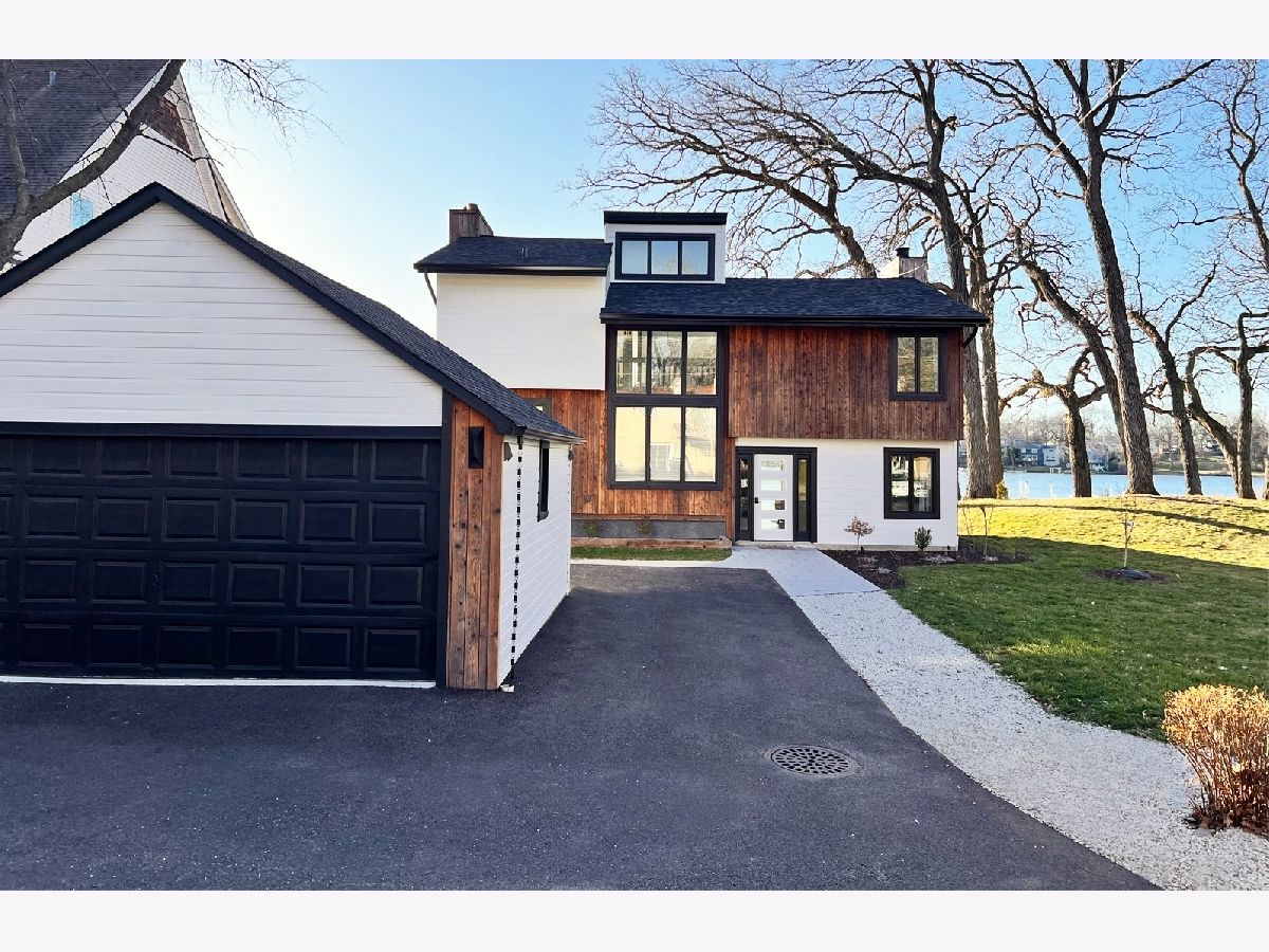 Homes Sold West Shore Park Mundelein Illinois, 26683 Oakdale