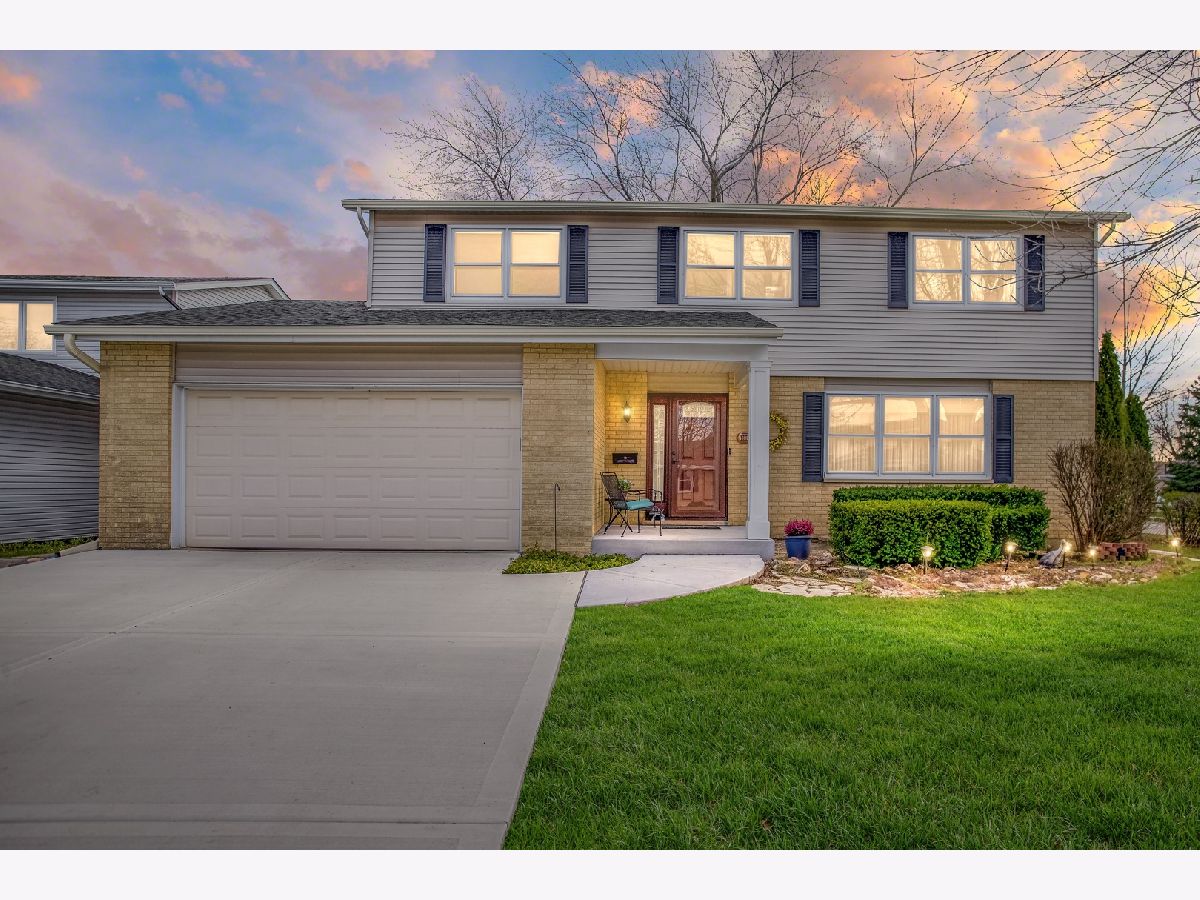 Homes Sold Elk Ridge Villas Mount Prospect Illinois, 1831 Willow