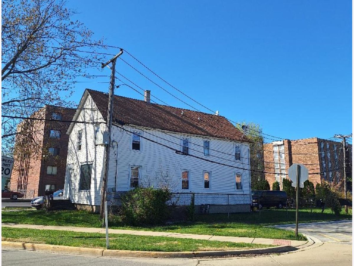  Sold Des Plaines Illinois, 1488 Thacker