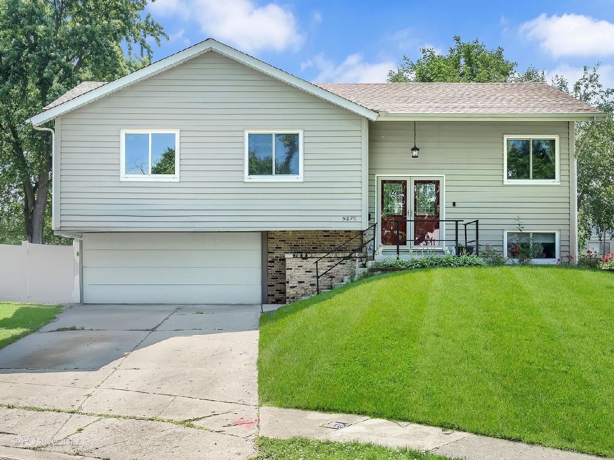 Homes & Townhomes Sold Greenbrook Hanover Park Illinois, 5870 Easton