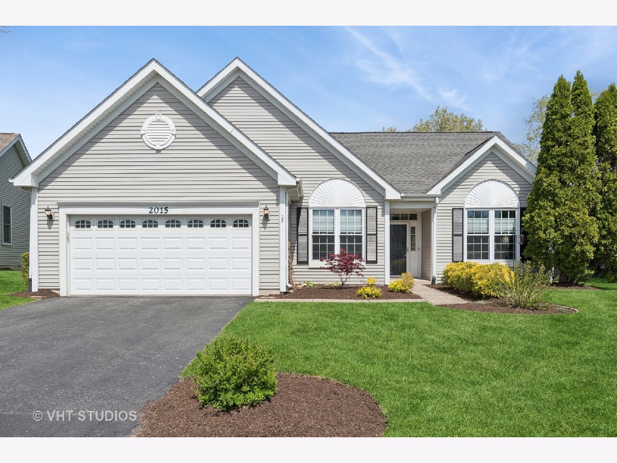 Homes & Townhomes Sold Caton Crossing Plainfield Illinois, 2015 Carrier