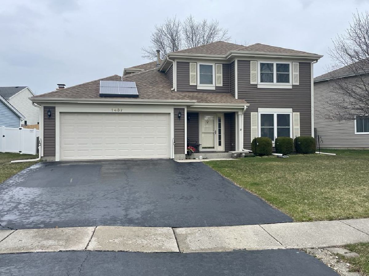 Homes Sold Crystal In The Park Crystal Lake Illinois, 1437 Bridgedale