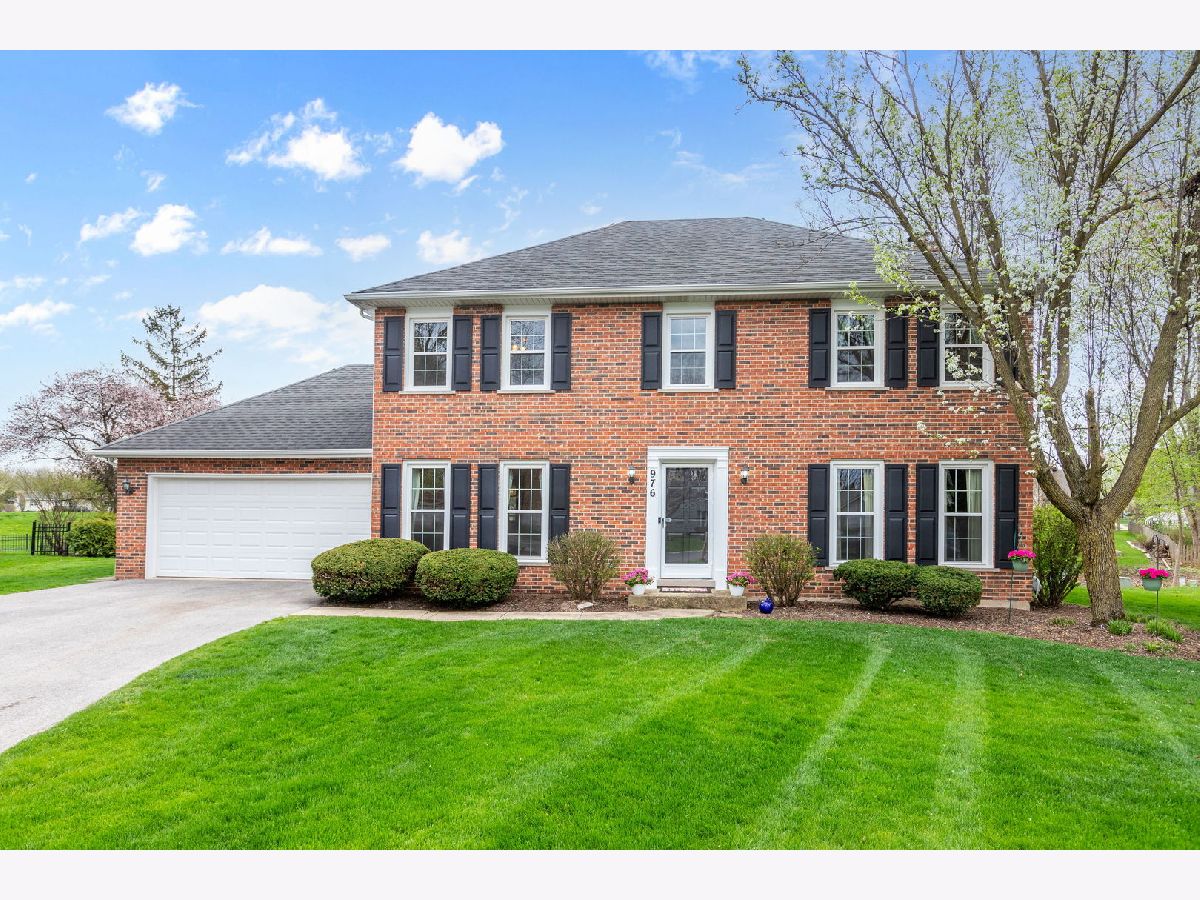 Homes Sold Hunters Woods Naperville Illinois, 976 Hidden Lake