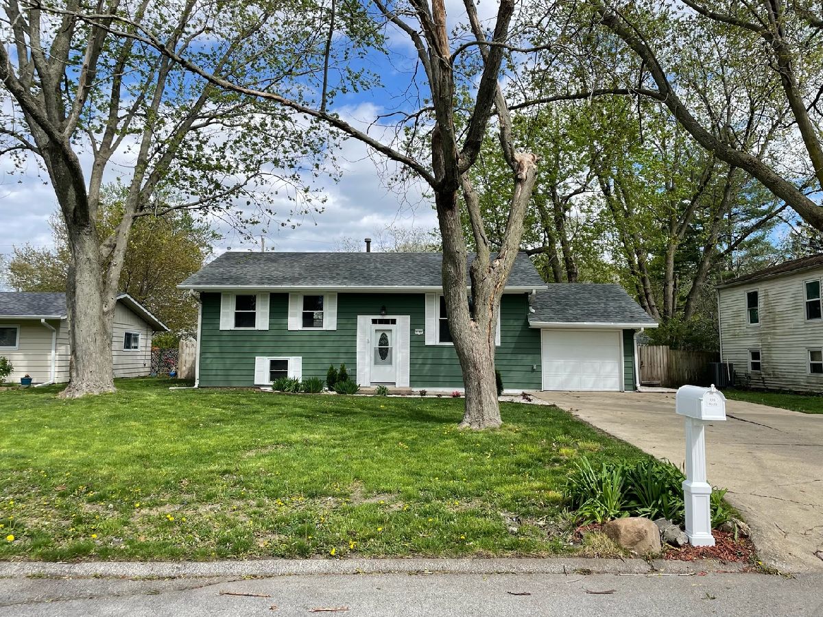 Homes Sold Holiday Park Champaign Illinois, 1108 Nofftz