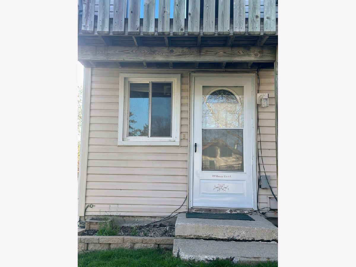 Townhomes & Condos & Homes Sold Hidden Glen Fox Lake Illinois, 89 Maude