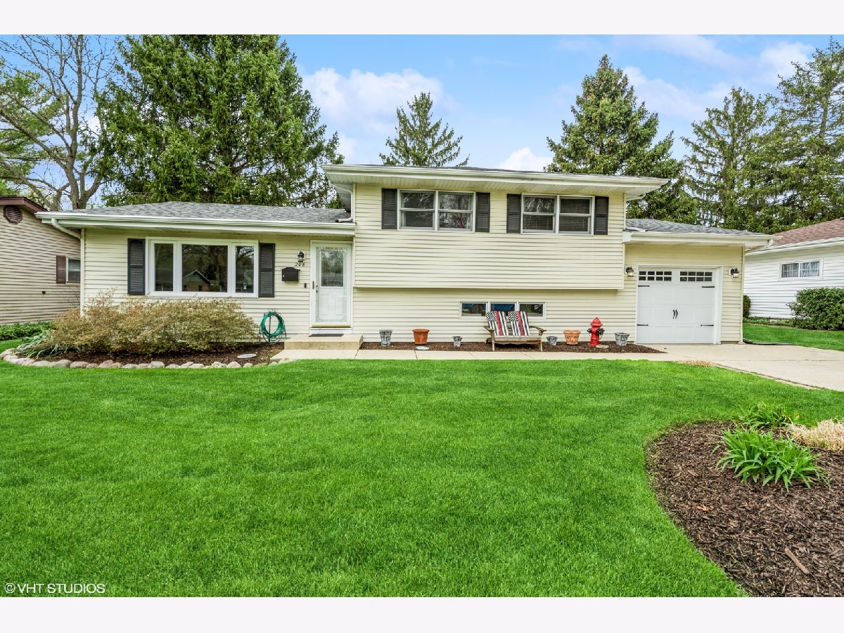 Homes Sold Shannon Creek Estates Fox River Grove Illinois, 208 River