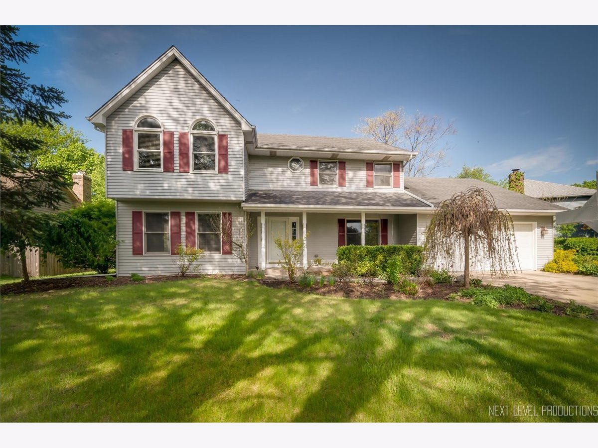 Homes & Townhomes Sold Mill Creek Batavia Illinois, 1010 Lockwood