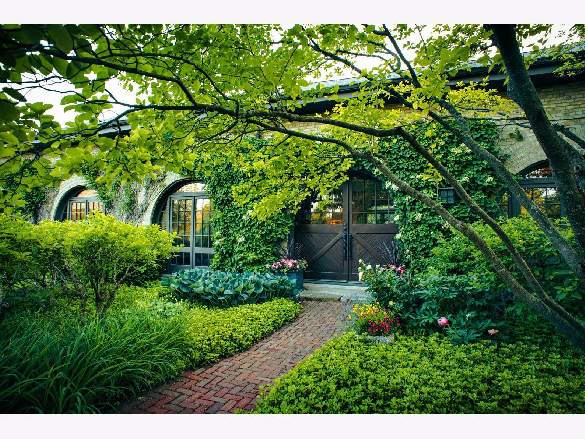 Homes & Townhomes & Condos Sold Fort Sheridan Highwood Illinois, 96 Ronan