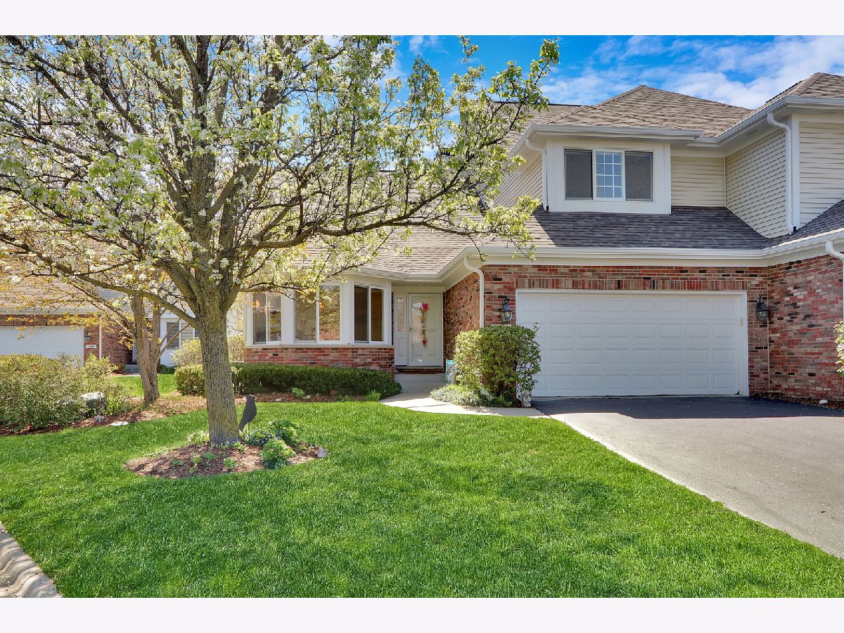 Townhomes Sold Asters On Almond Grayslake Illinois, 17549 Windhaven