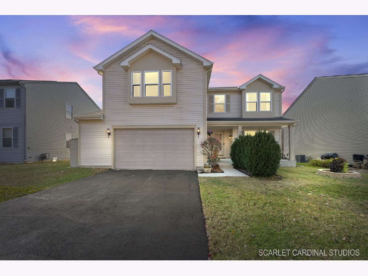 Homes & Condos & Townhomes Sold Fairfield Way Montgomery Illinois, 1868 Faxon