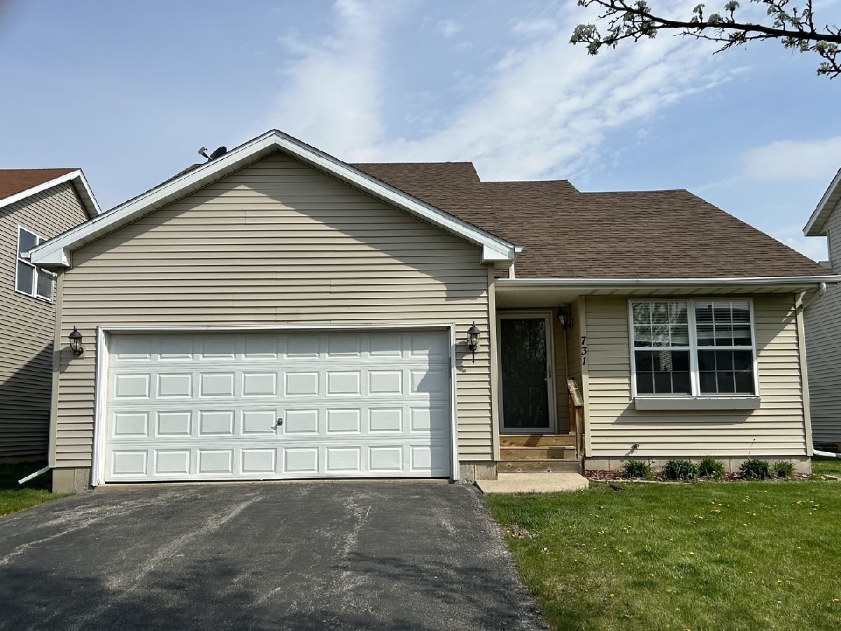 Homes & Condos & Townhomes Sold Willow Glen Genoa Illinois, 731 Hawthorne