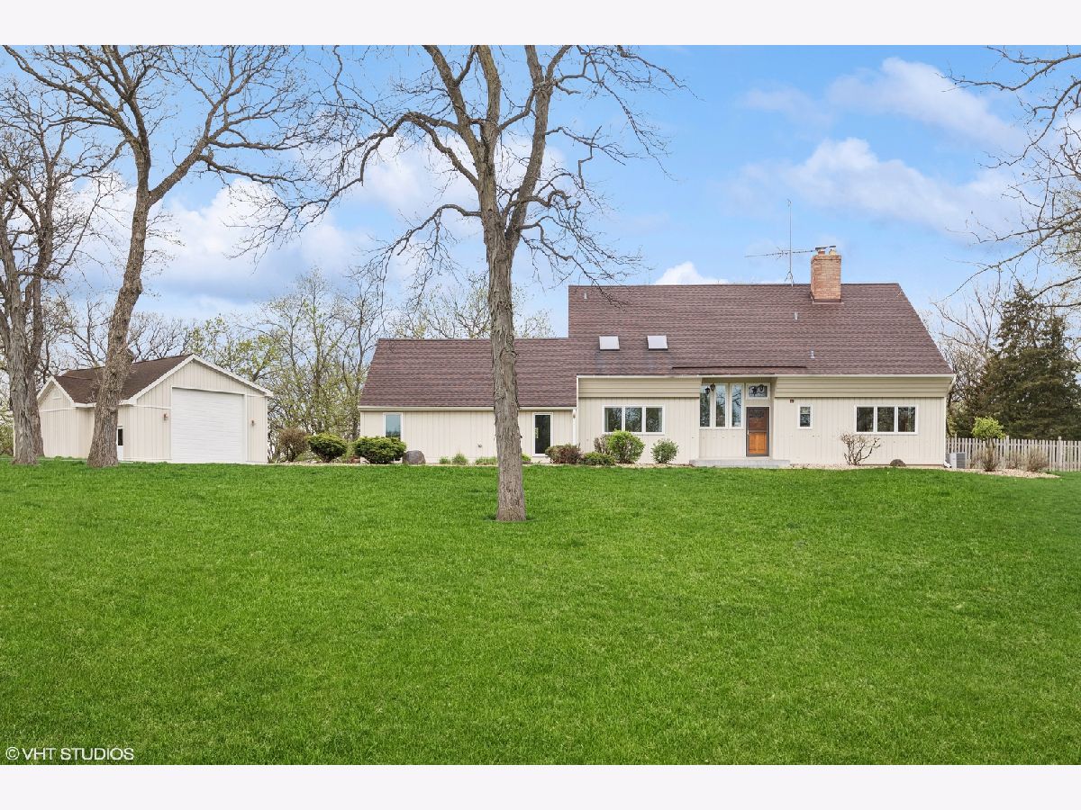 Homes Sold Colleens Cote Huntley Illinois, 12703 Hillview