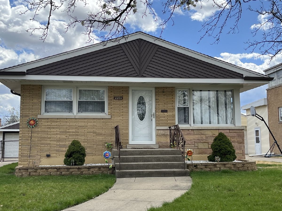  Rented Broadview Illinois, 2208 Elizabeth
