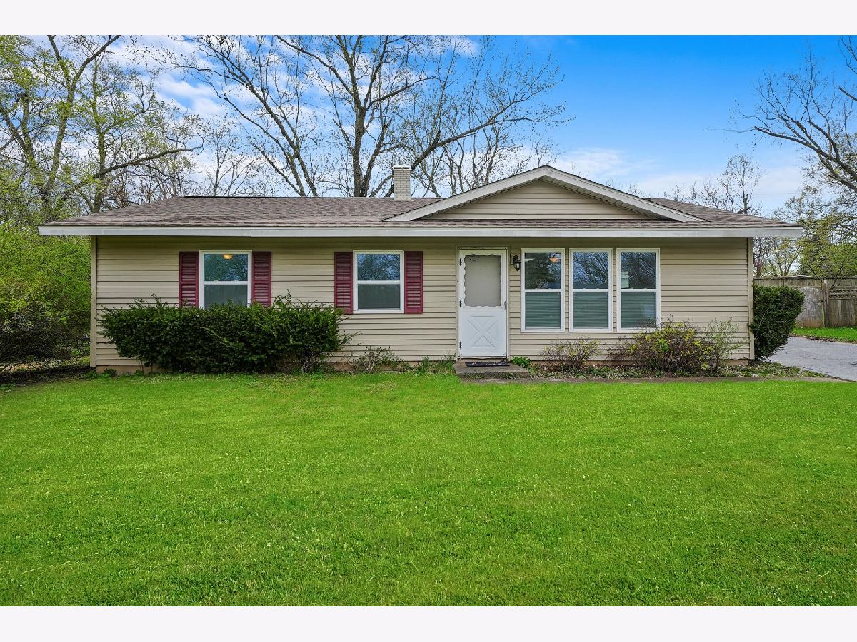 Homes Sold Eastwood Manor Mchenry Illinois, 2219 Manor