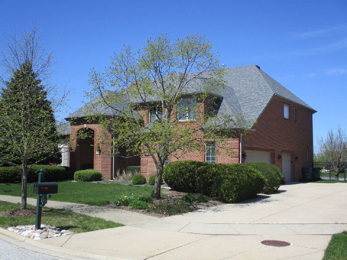 Homes Sold Meadowbrook Estates Orland Park Illinois, 8050 Koehler